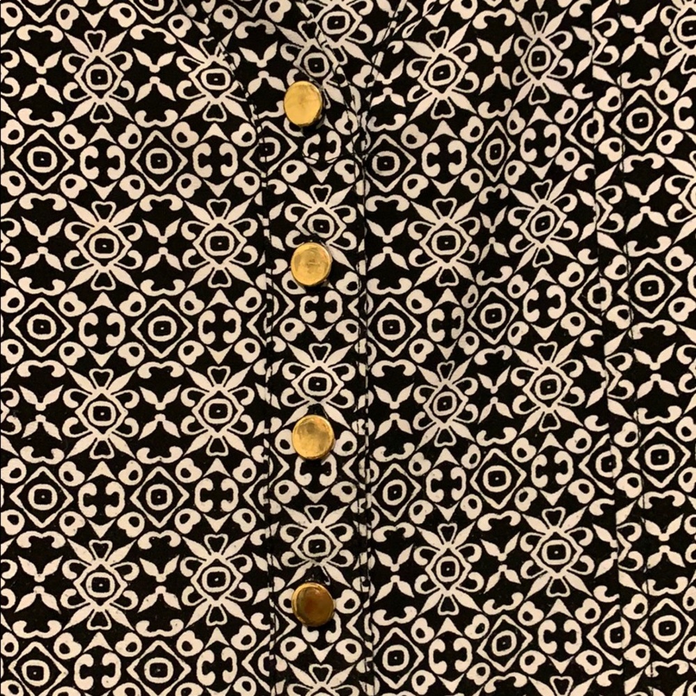 Patterned Top - Picture 3 of 5